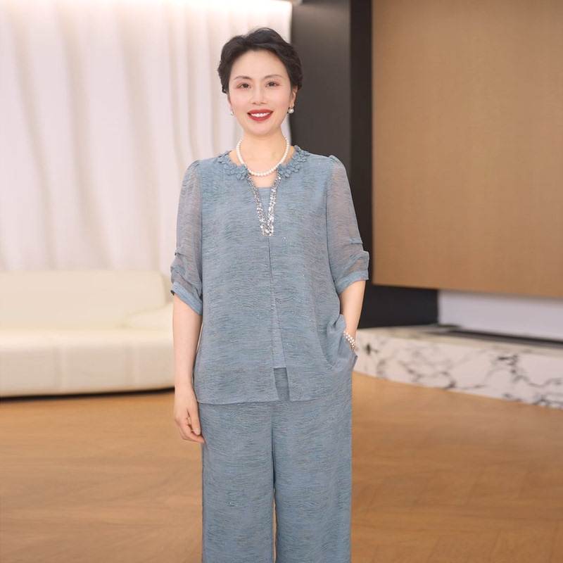 Summer Mother's Clothing Casual Elegant Two-Piece Set 2026 New Middle-Aged and Elderly Women's Fashion Slimming and Age-Reducing Suit