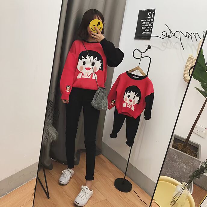 CHICFISH Phiên bản Hàn Quốc của phụ huynh-con tải 2018 thu đông 2018 mới siêu nhỏ xinh xắn quả bóng nhỏ màu áo len mẹ mẹ và con thủy triều mẫu áo đồng phục gia đình