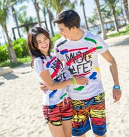 Phiên bản Hàn Quốc của những người yêu thích đi biển đi biển mặc áo tắm màu áo thun ngắn tay in quần đi biển nhanh khô phù hợp với mùa hè - Vài đồ bơi 	đồ đôi đi biển dep	