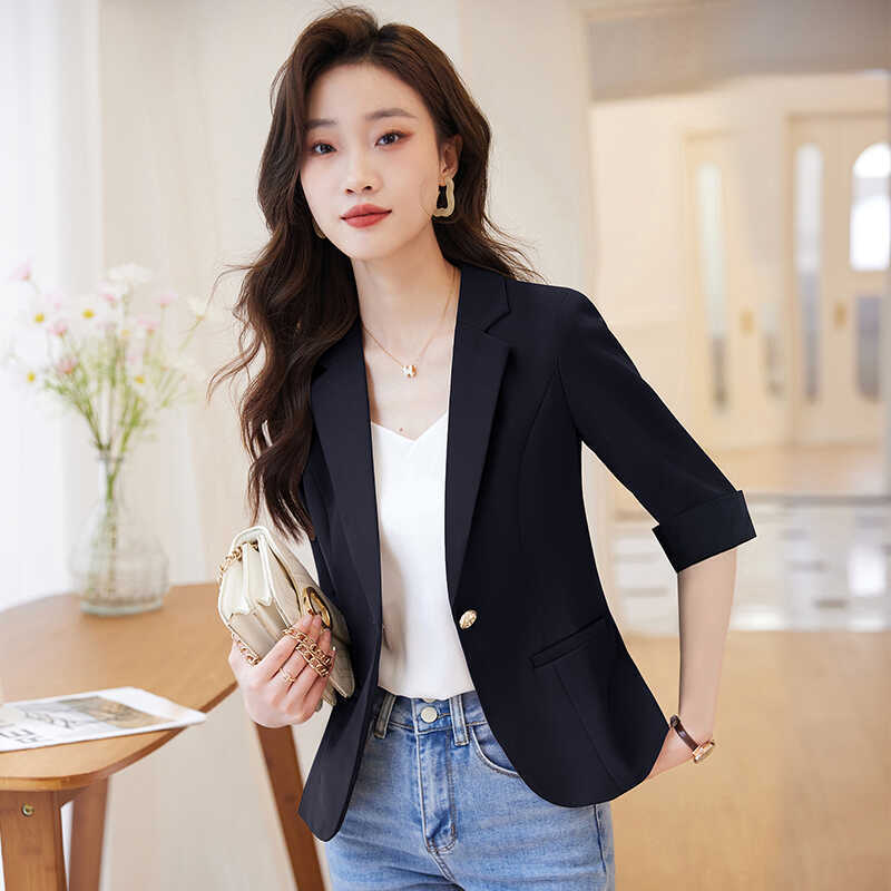 Black Blazer for Women, Summer Thin Style, 2026 New Model, Petite, High-End Feel, Mid-Sleeve, Casual Short Suit