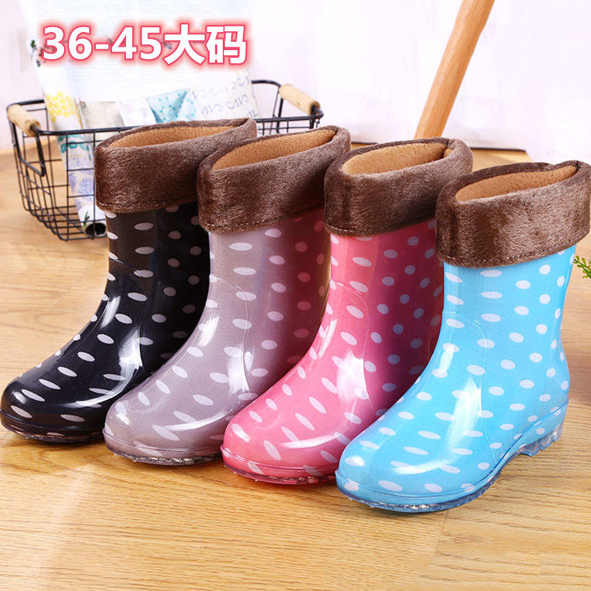 Rain Shoes Women 41-42-43 Low-medium cylinder Waterproof Shoes Women Summer Widening Plus Fattening Foot Non-slip Short Rain Boots 44 Large size 45