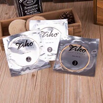 Folk guitar single string acoustic guitar string 1 string 2 string 3 string four string five string six string playing guitar scattered string