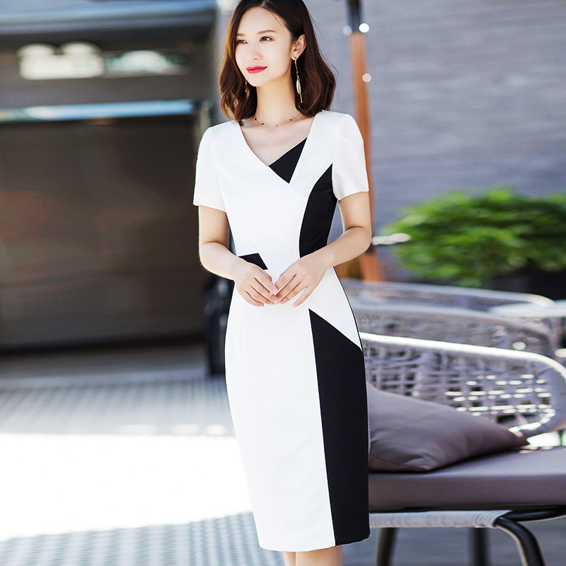 Black and White Patchwork Dress with a High-End Feel, 2026 New Style for Women, Summer, Elegant and Flattering, Very Popular Professional Dress