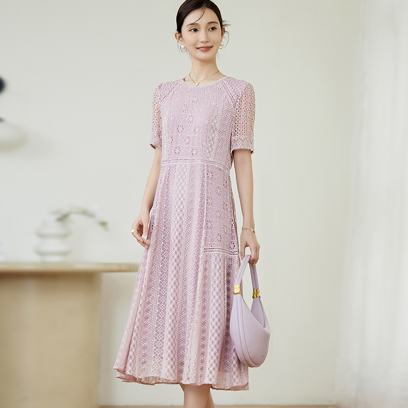 E9630 Mulberry Silk Dress with Big-Name Embroidery Silk Skirt E9630 Mulberry Silk Dress with Big-Name Embroidery Silk Skirt