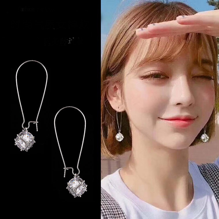 South Korea's 2020 new fashion style, simple and thin earrings, all-match, fresh U-shaped long earrings, ear hooks
