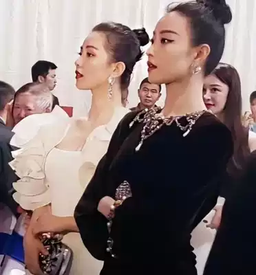 Source price 168 yuan giant fold swan neck to develop Japanese Maniart white swan neck cream 40g light fine lines