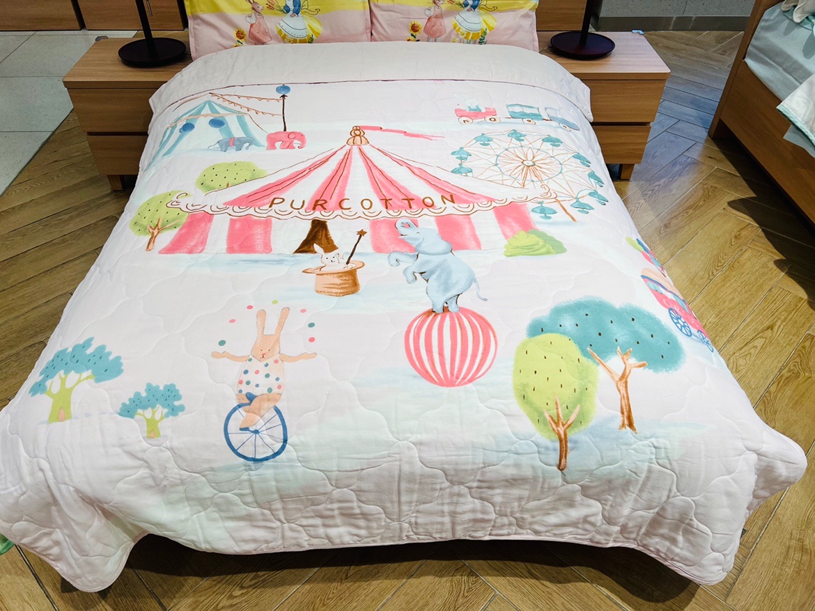 Full Cotton Age Children's hair clip cotton cloth quilted by air conditioning Spring Day Forest Cat's castle expedition 150 * 200