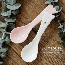 Pink White Ceramic Engraving Flowers With Hole Spoon Teenage Hearts Pink Spoon Cutlery (the hole will be biased)