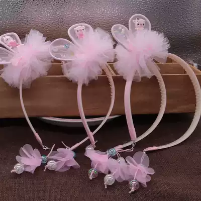 Children's hairband Girls three-dimensional hairpin with teeth non-slip princess tassel pendant fake earrings pressure hair headband can be worn outside