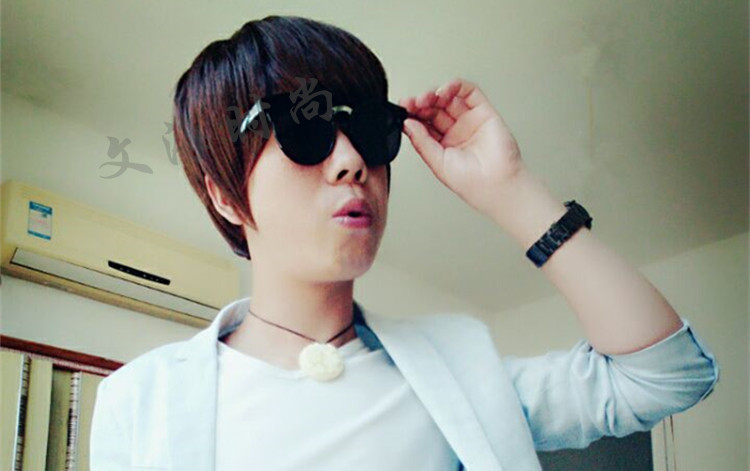 Perruque cheveux raides Court - Ref 2610503 Image 8