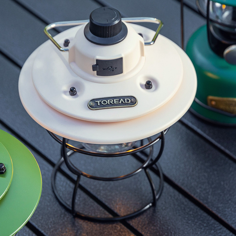 Pathfinder Camping Light Outdoor Rechargeable Long-Lasting Battery Retro-Style Portable Tejjbl80857
