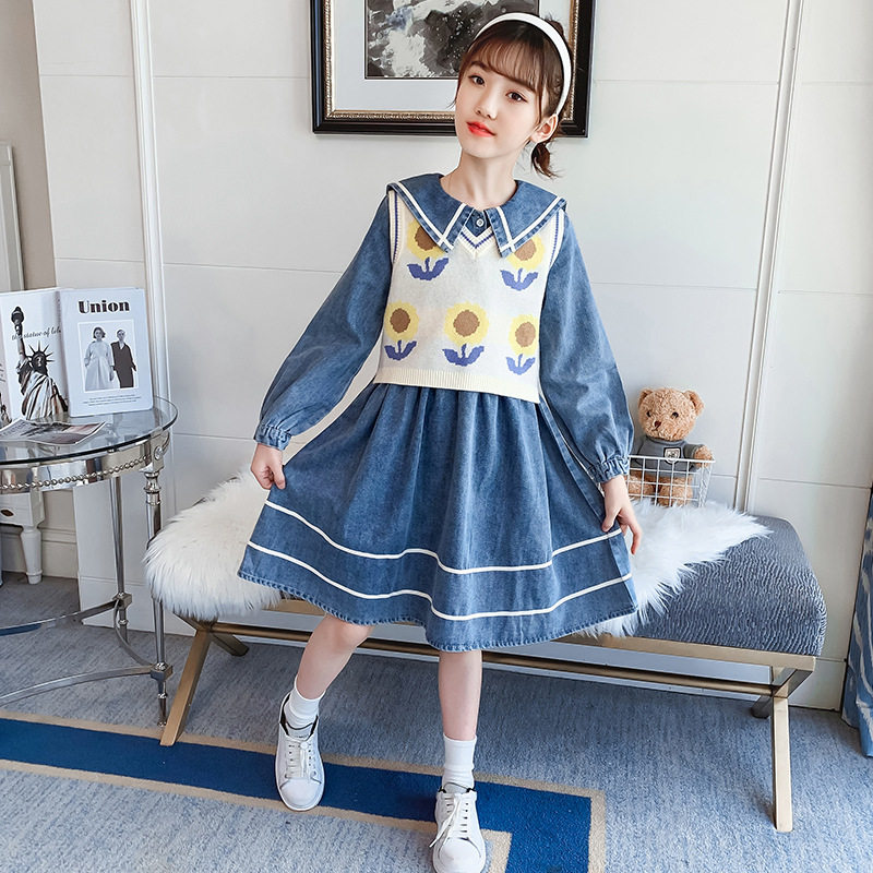 next Alice girl foreign dress for autumn clothing Korean version big boy foreign pie children knit horse chia denim dress two sets