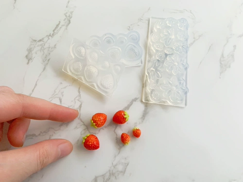 Маленькая игра с едой, глина, клубника, трехмерная прозрачная форма, DIY, коллекция 2022