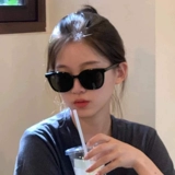 Ретро черные брендовые зимние солнцезащитные очки на солнечной энергии, популярно в интернете