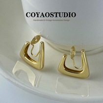 Temperament Gold Plated Geometric Triangle Earrings Woman Without Earhole Small Crowdclass Superior Fashion style Mosquito Coil Pan Ear Clip