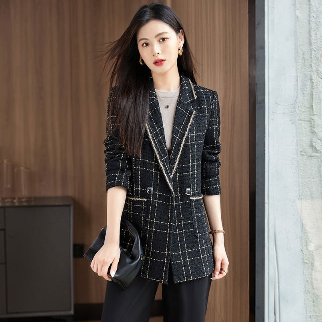 Plaid blazer women's 2022 autumn new high-end sense fried street temperament ladies small fragrance style suit women's top