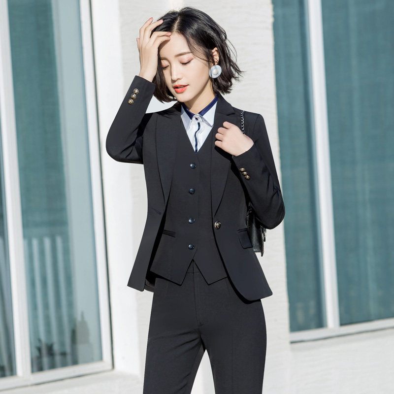 Tailleur femme      - Ref 3244442 Image 4