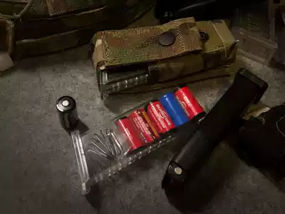 Beizhe command Glock Glock CR123A battery box Battery storage box EDC tactical