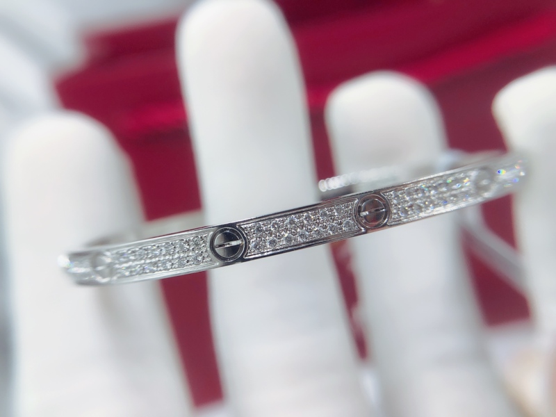 18K Full Diamond Bracelet