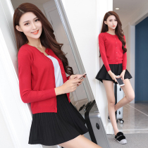 2021 autumn and winter new round neck knitted cardigan women's short Korean version of Joker small fragrant wind sweater slim slim coat