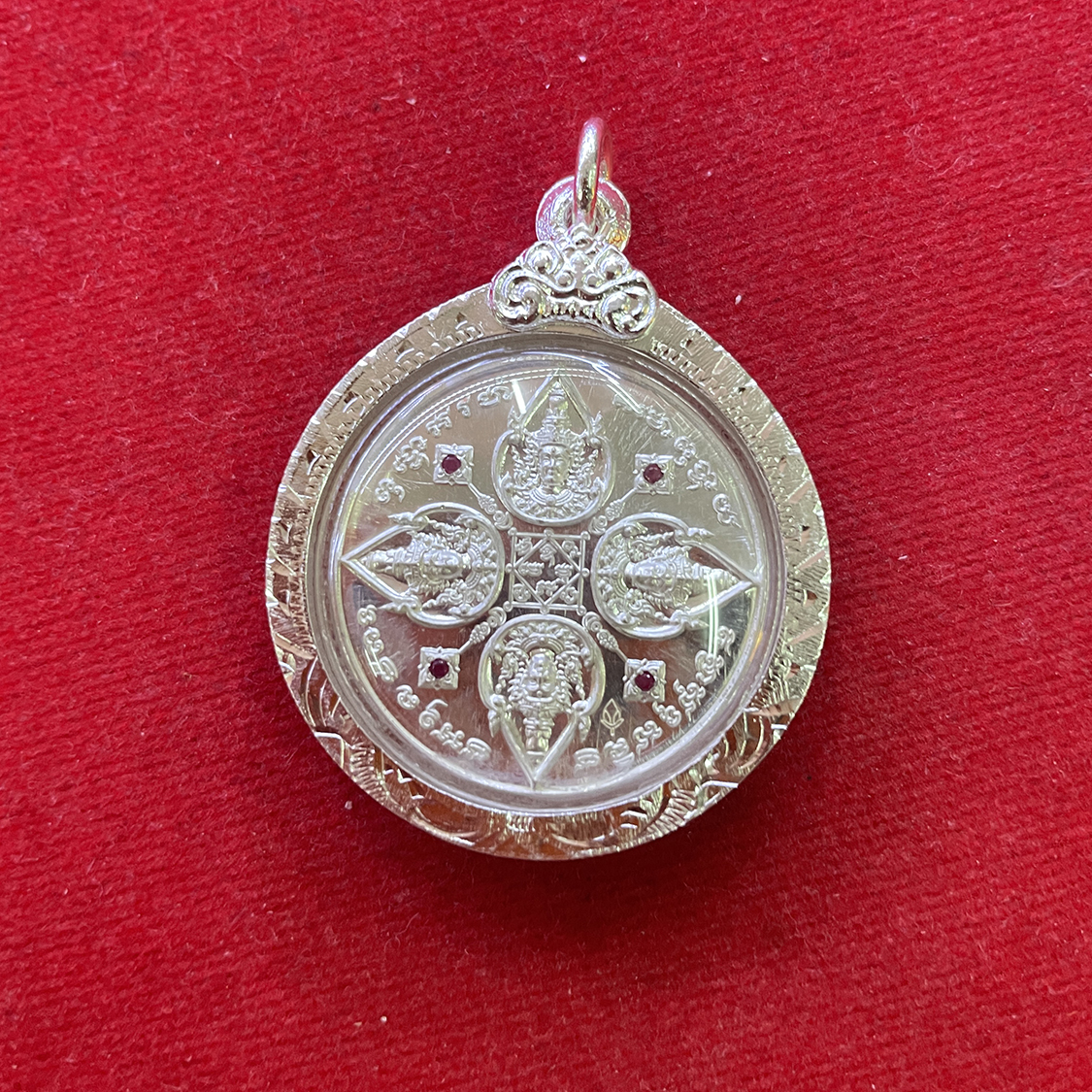 Thai Buddha on four sides of Buddha's pure silver version of Wang Garr's Tongtoni pendant-Taobao