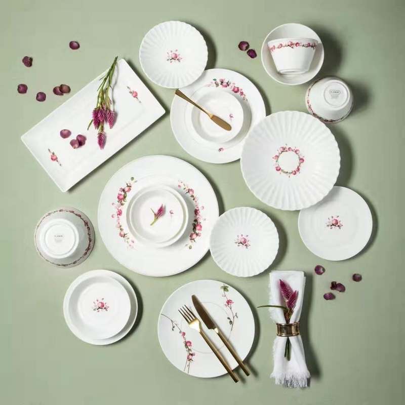 Korean Imported Bone China Tableware Pink Rose Set Breakfast Plate Western Plate Rice Bowl for Personal Use Gift for Moving to a New Home Korean Imported Bone China Tableware Pink Rose Set Breakfast Plate Western Plate Rice Bowl for Personal Use Gift for Moving to a New Home