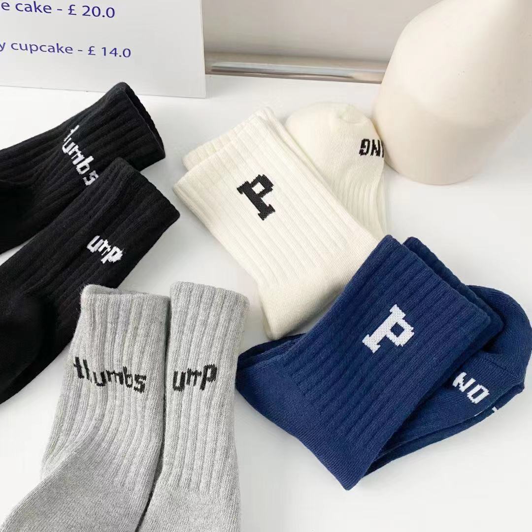 P Letters Socks Midcylinder Woman Autumn Winter Ins Tide Superfire 100 Hitch Couple White Minimalist Movement Medium Long Cylinder Comfort
