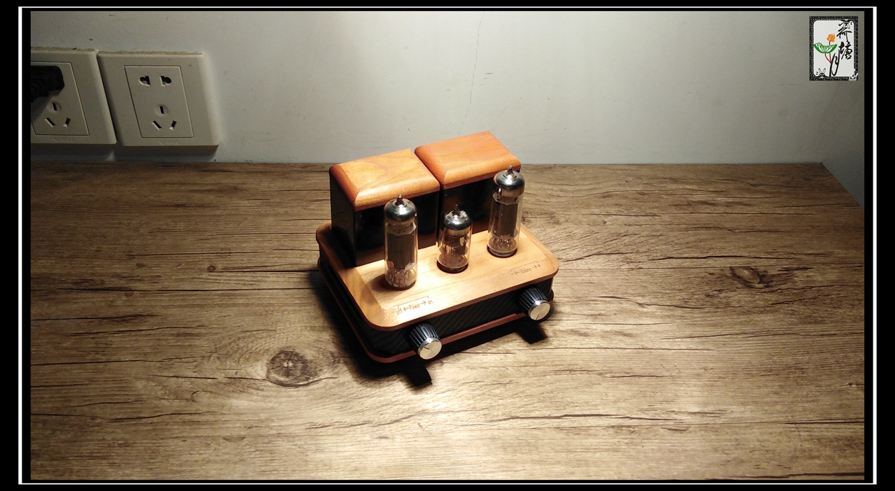 6N11 6N11 (69226DJ8ECC88) 6P14 (EL84) single end A vacuum tube amplifier