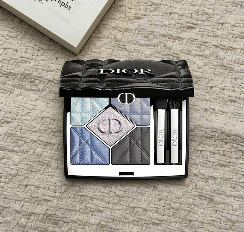 Steamed Buns | Dior Summer Limited Edition Five-Color Eyeshadow Palette 855/964/170 Steamed Buns | Dior Summer Limited Edition Five-Color Eyeshadow Palette 855/964/170