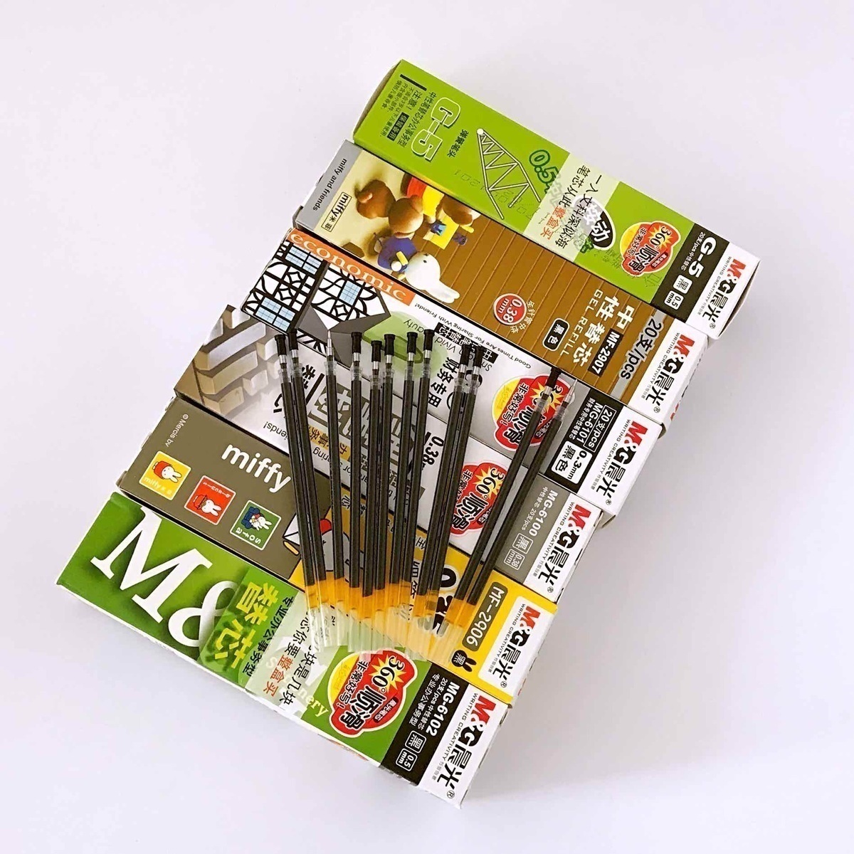Morning light refill 0 5 Wholesale refill Refill Pen Press black 0 35 0 0 35 38 5mm 5mm whole box-Taobao