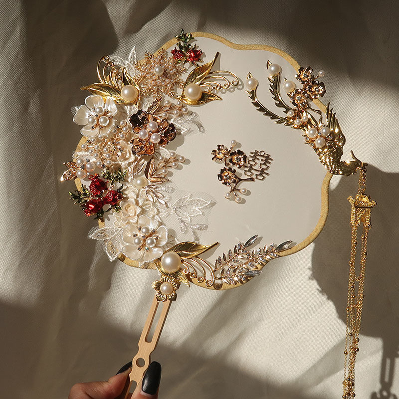 Show and group fan diy material package Chinese wedding wedding fan bride covering hand touted fan finished product
