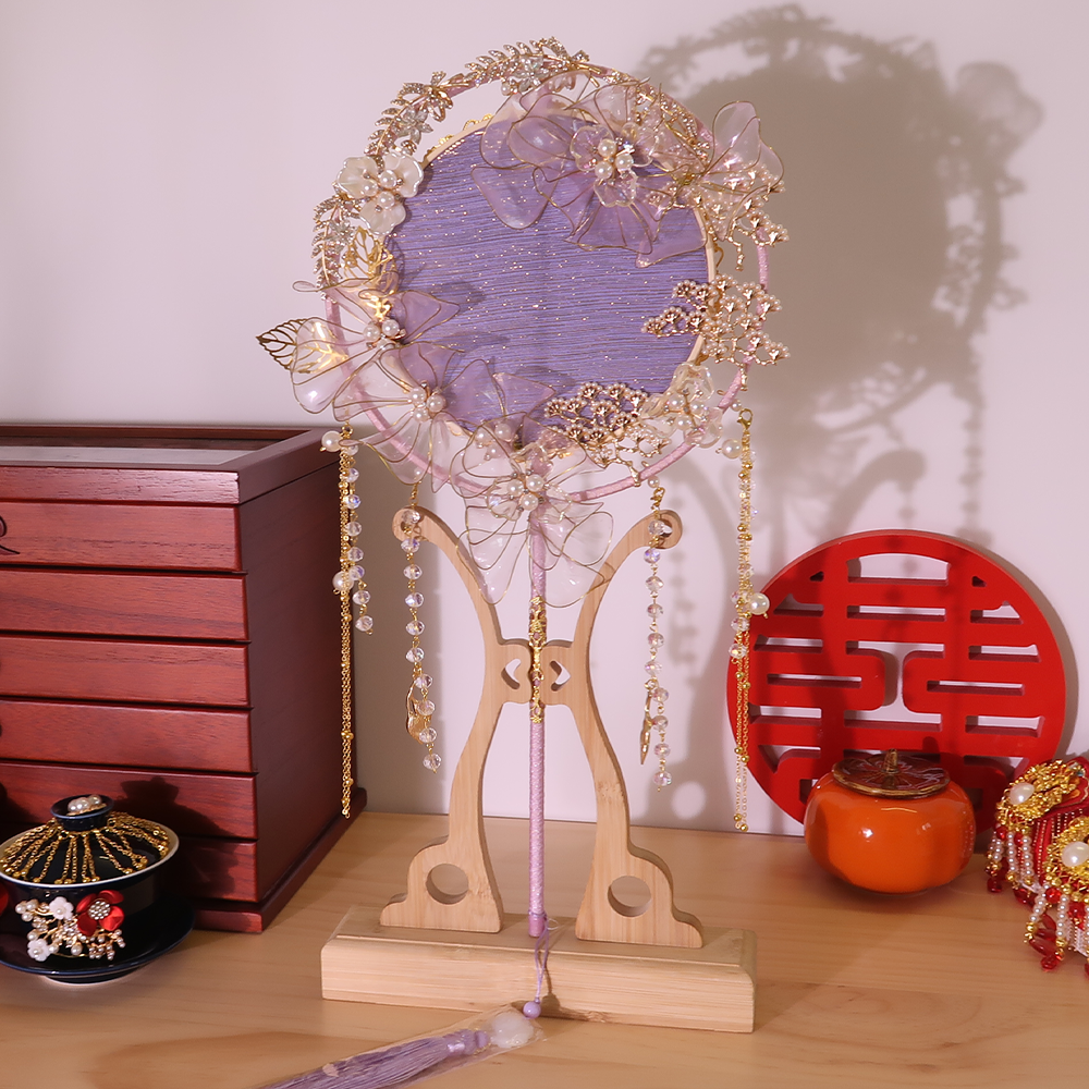 Purple flower fluid Chinese-style bride Xiuhe Xinhe fan fan fan fan dress handler bouquet material packaged