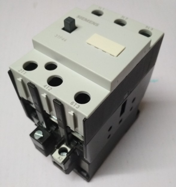 Siemens AC contactor Siemens 3TF44 coil voltage AC220V AC110V