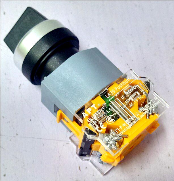 Two-job 3-position 3-lock self-reset knob selection transfer switch APT LA39-B2-20XS K-Taobao