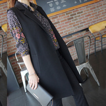 Spring and Autumn solid color medium long single row horse clip Korean version of womens black slim vest suit big size vest jacket women