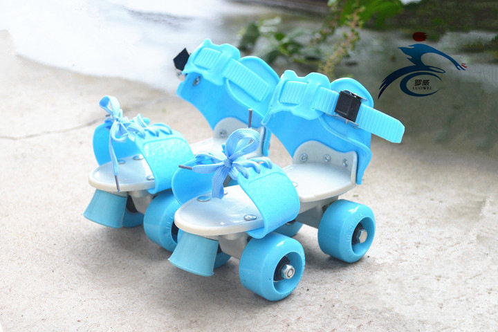 Patins à roulettes - Ref 2586356 Image 4