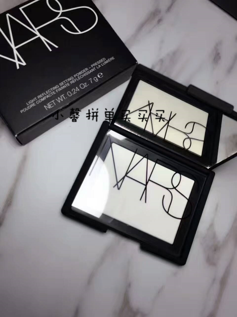 Phấn phủ phấn phủ màu nude nhẹ NARS của Hoa Kỳ Spot Powder với phấn phồng phiên bản mới 7g kiểm soát dầu lâu trôi - Quyền lực phấn nước che khuyết điểm tốt