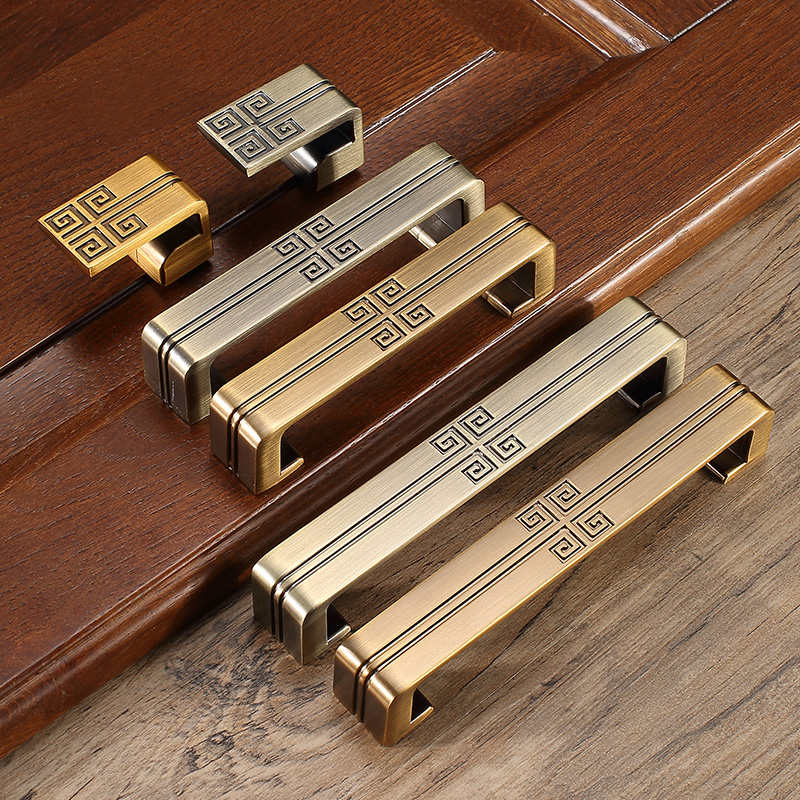 New Chinese handle yellow ancient bronze integral cupboard cabinet door retro handle clothes cabinet door drawers Ming-style door to make hand light and luxurious