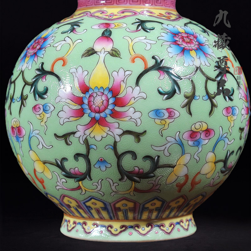 Jingdezhen ceramics antique hand - made grilled green pastel flower lotus flower vase bottle gourd crafts are sitting room