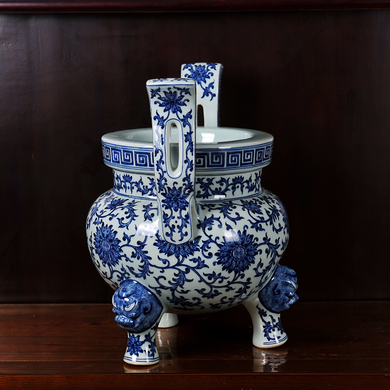 Jingdezhen ceramics imitation kangxi censer three - piece suit of blue and white porcelain vase household technology sitting room place collection