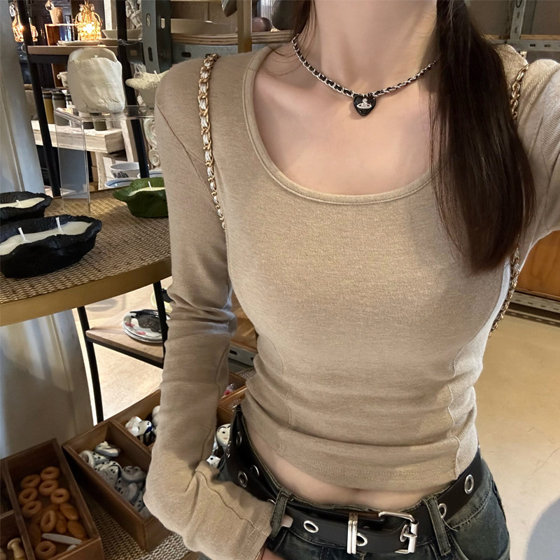 Gush undershirt woman autumn winter 2023 new u collar black inner hitch high sense round collar warm mill fur blouses-Taobao