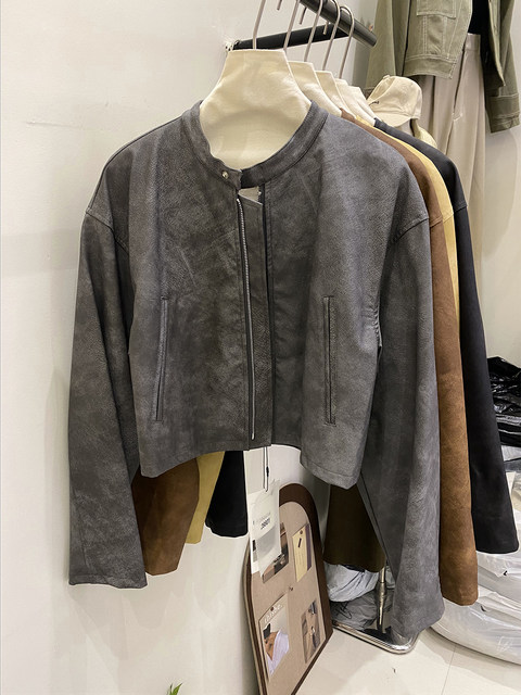 jacket ຫນັງ pu ສີດໍາພຽງເລັກນ້ອຍສໍາລັບແມ່ຍິງ 2024 ຮູບແບບຮ້ອນໃຫມ່ retro ພາກຮຽນ spring ລົດຈັກສັ້ນ jacket ເທິງຄົນອັບເດດ: