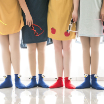 Sister group photo girlfriends dress party bridesmaid morning gown birthday candy color big eye socks color funny kiss socks