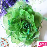 Темно-зеленый