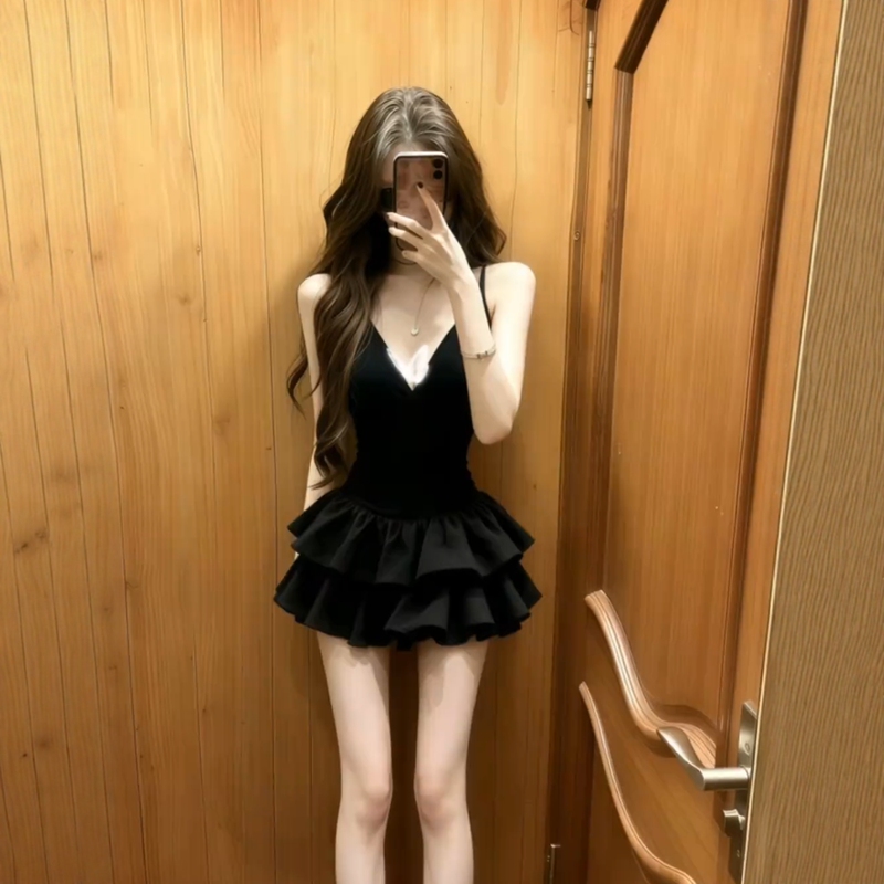 French-Style Sexy Black V-Neck Spaghetti Strap Dress for Women, New Summer Model, Pure Desire Slim Fit, Slimming Layered Short Dress French-Style Sexy Black V-Neck Spaghetti Strap Dress for Women, New Summer Model, Pure Desire Slim Fit, Slimming Layered Short Dress