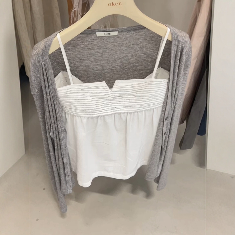 French-Style White Pleated Camisole for Women, New Summer Korean Style, Loose and Slimming, Suitable for Outerwear or Layering, Sleeveless Top French-Style White Pleated Camisole for Women, New Summer Korean Style, Loose and Slimming, Suitable for Outerwear or Layering, Sleeveless Top