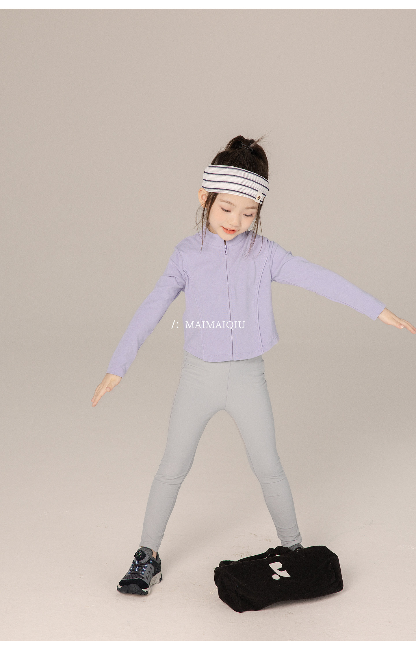 一秋妈女童2026秋季新款运动风拉链短外套中大儿童修身时髦洋气 — 17