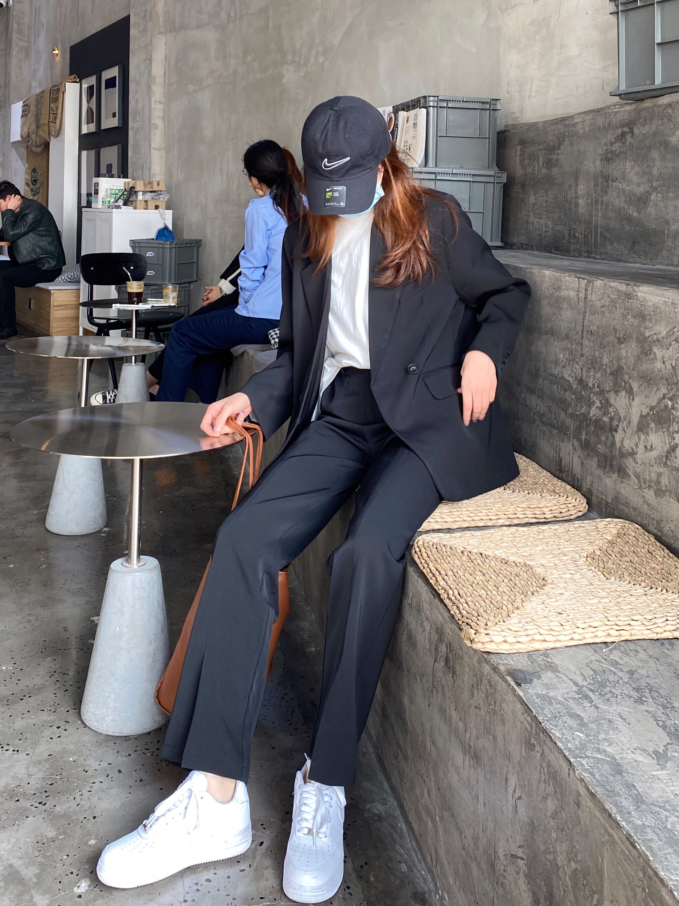 HUILIULIU 黑色西装直筒开叉阔腿裤女春夏高腰垂感显瘦休闲拖地裤详情18
