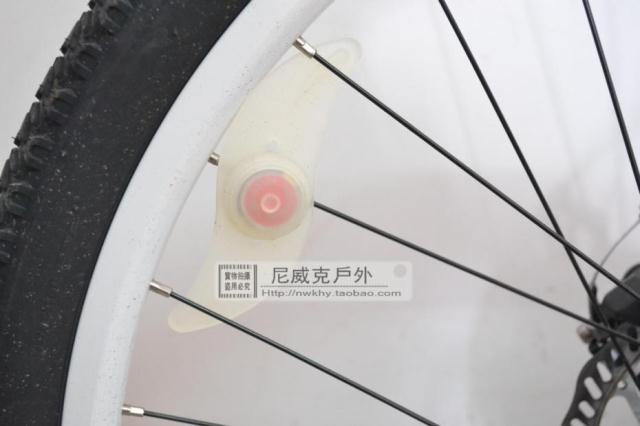 Lumière vélo - Ref 2404829 Image 7