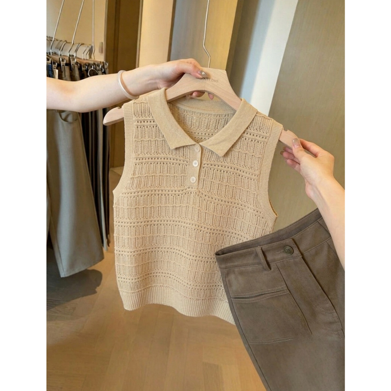 Old Money Style Polo Collar Hollow-Out Ice Silk Knitted Vest for Women, Unique and Beautiful Sleeveless Top for Summer